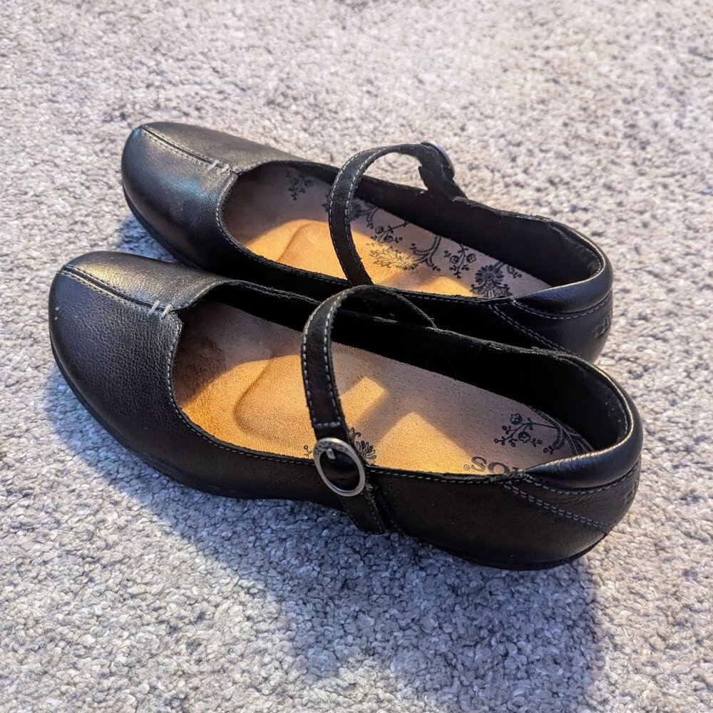 Taos Ta Dah Size 7 Women's